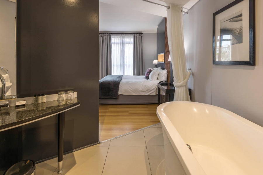 1 Bedroom Property for Sale in Century City Western Cape